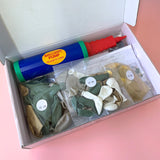 balloon garland arch kit packed in box with balloon pump